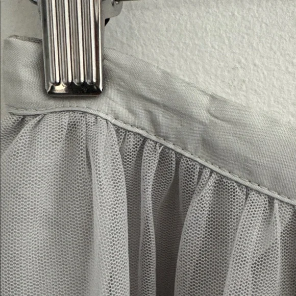 Elegant Gray Women's Tulle Skirt - Picture 3 of 7
